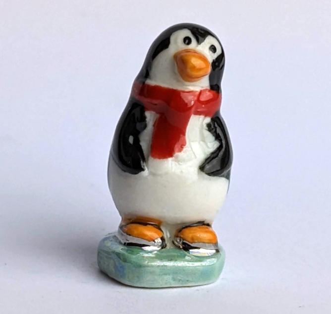 unschuldiger Pinguin 