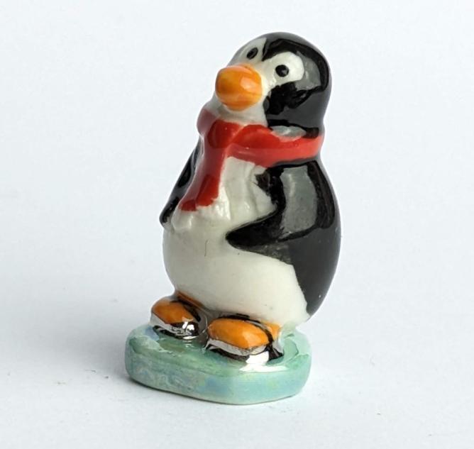 unschuldiger Pinguin 