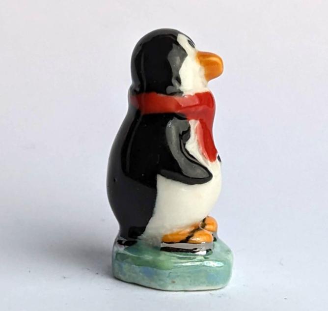 unschuldiger Pinguin 